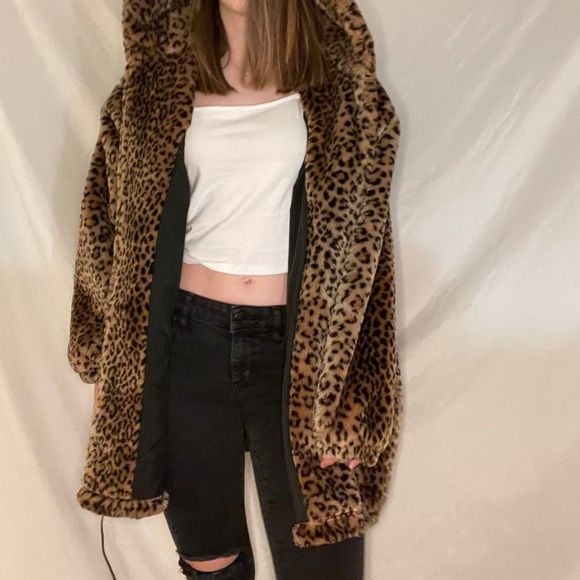 🐆 cheetah print faux fur coat with hood by duffel - Picture 2 of 8